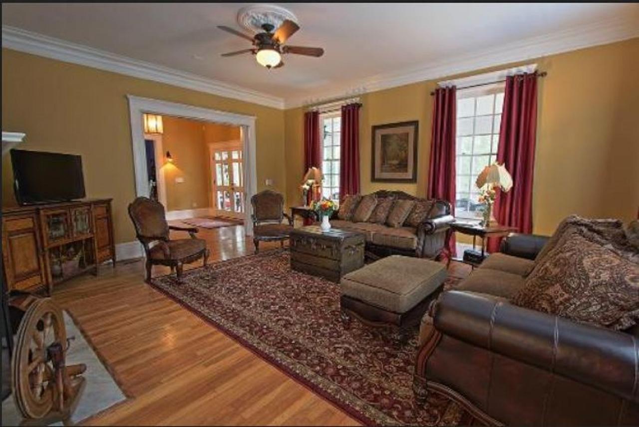 Bama Bed And Breakfast - Chimes Suite Tuscaloosa Exterior photo
