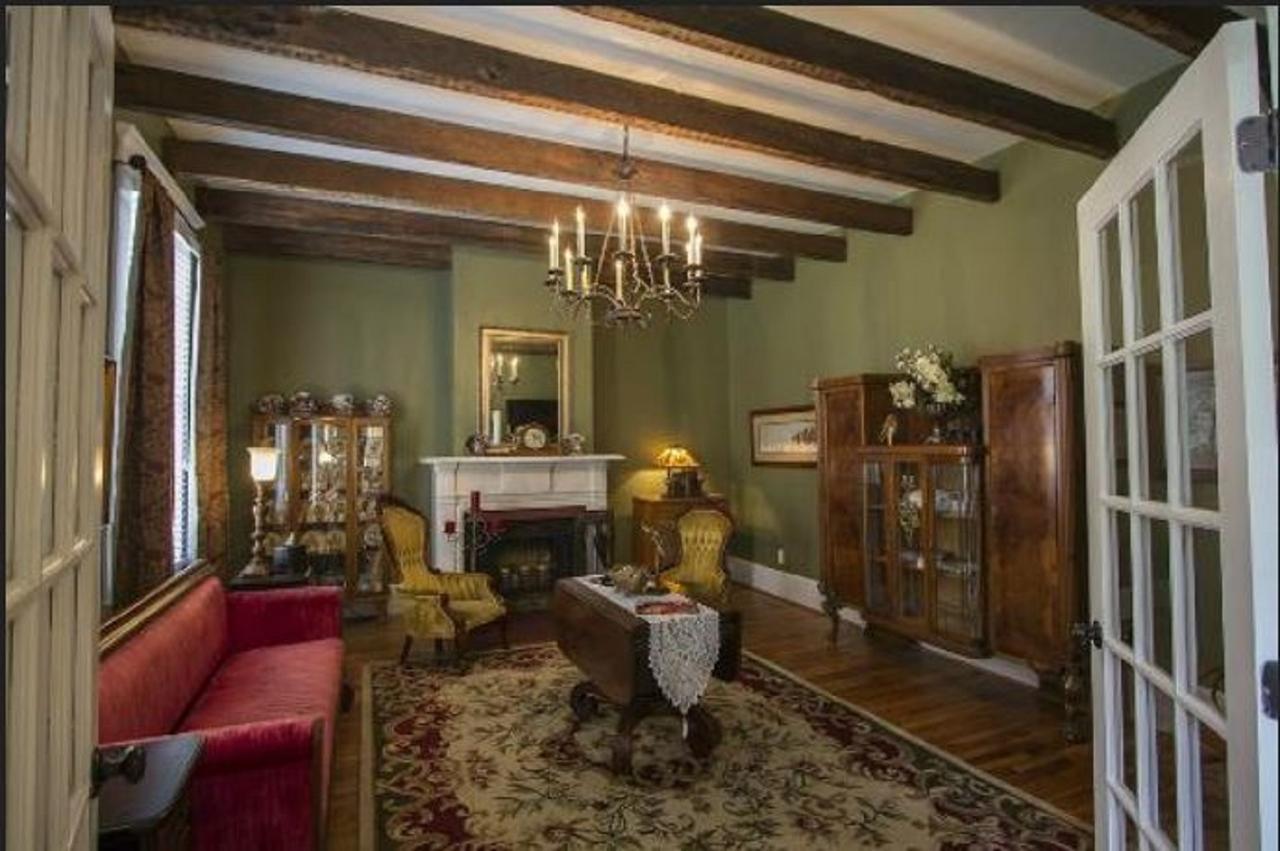 Bama Bed And Breakfast - Chimes Suite Tuscaloosa Exterior photo